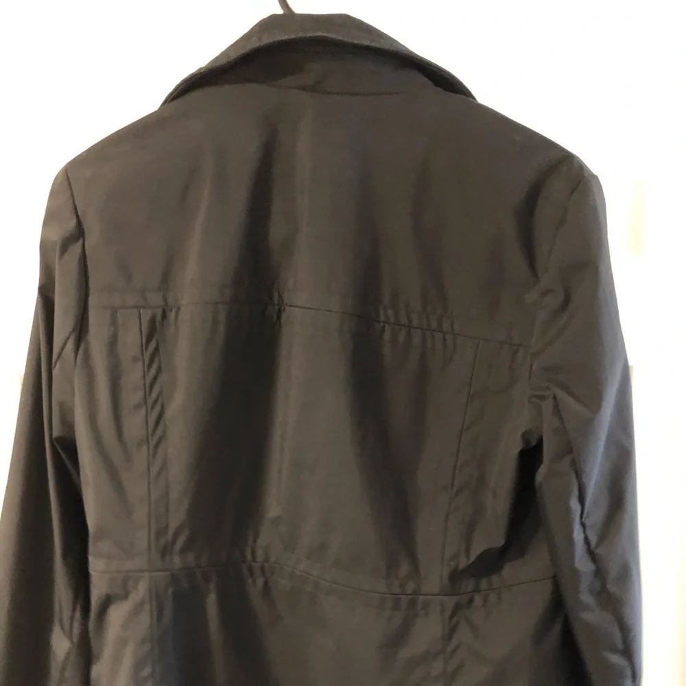 Black Gap light jacket - Picture 2 of 2